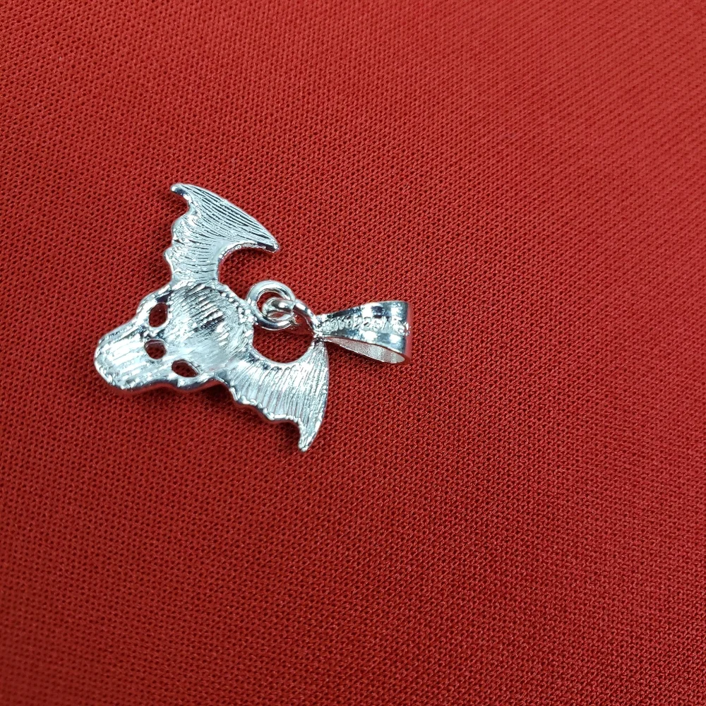 925‎ real solid sterling silver skull pendant
